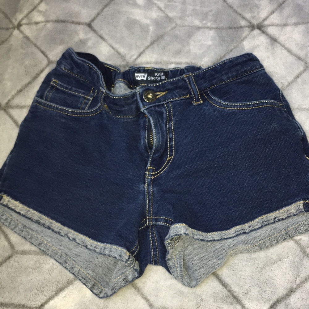 Levi’s girl shorts! Size 12 regular